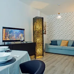 Apartment Per Voi-tre Minuti Dal, Como