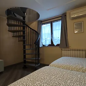 Apartamento Aleph With Private Parking, Next Train Station, Como